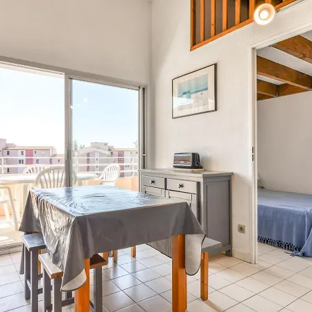 1 Bedroom For 6 * Agde