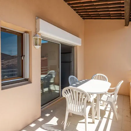 Διαμέρισμα 1 Bedroom For 6 *